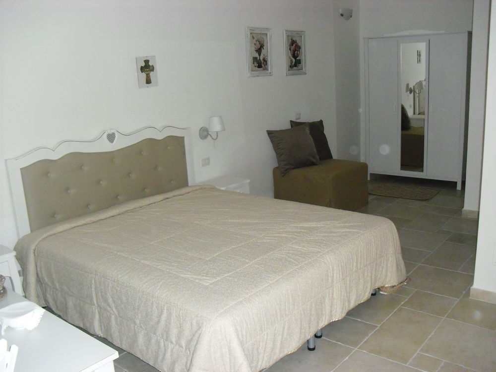 B&B Santa Rita โคราโต ภายนอก รูปภาพ