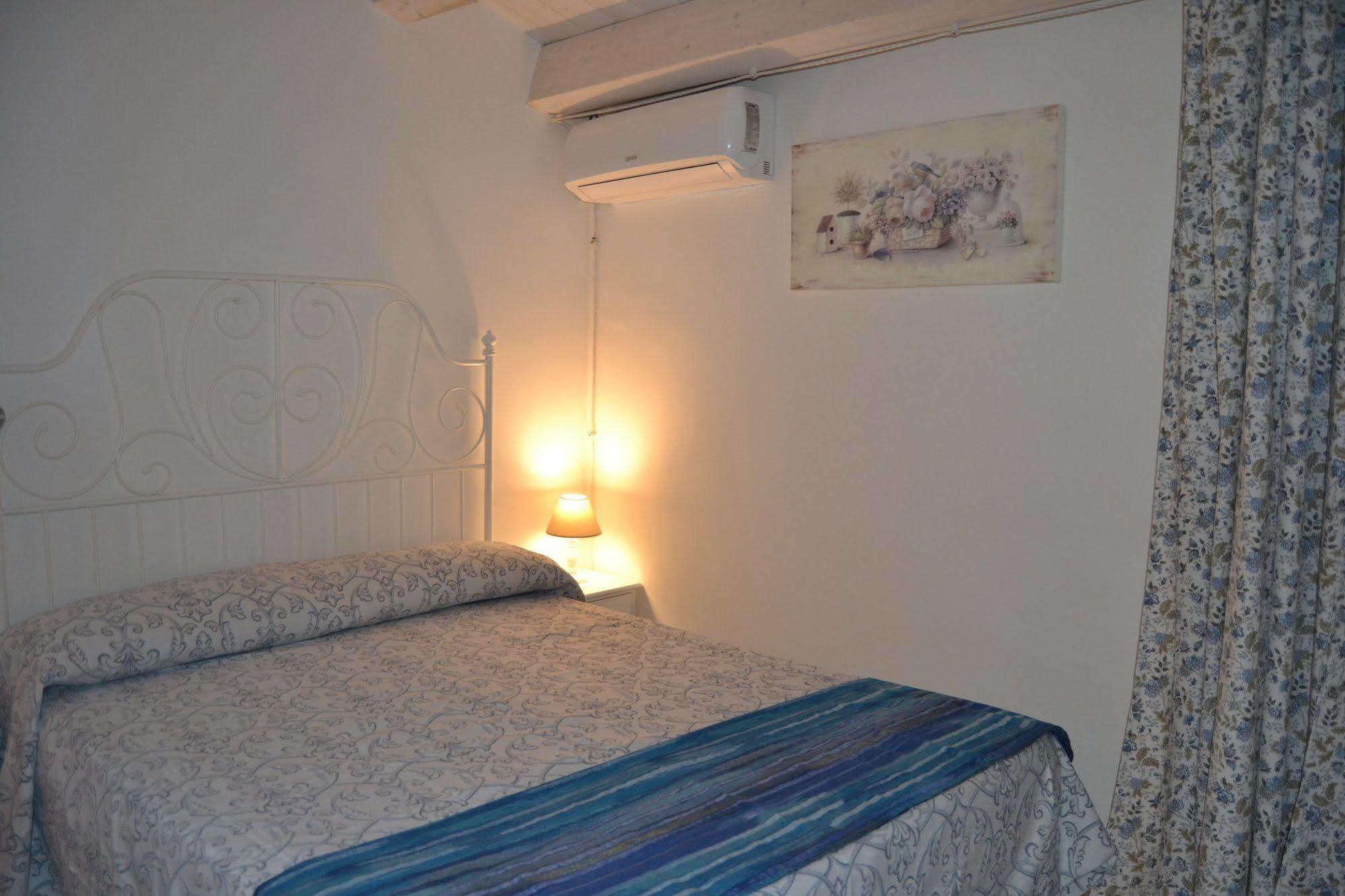 B&B Santa Rita โคราโต ภายนอก รูปภาพ